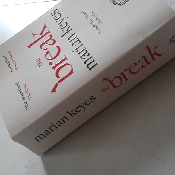 The Break by Marian Keyes - Picture 5 of 5